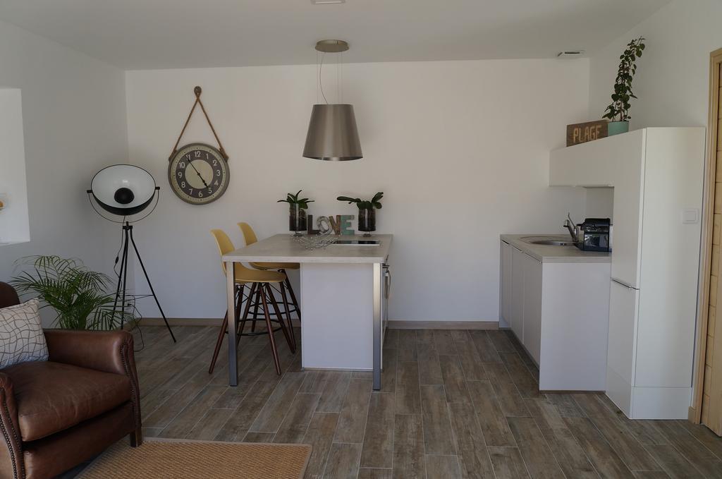 Vacation Home - Maison De Vacances Saint-Xandre ภายนอก รูปภาพ